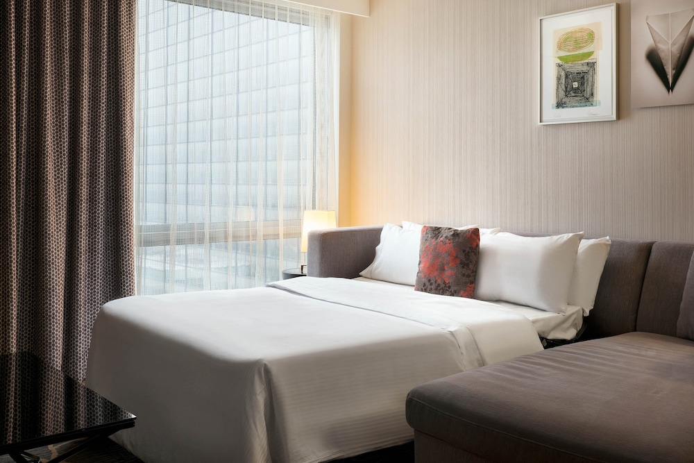 Suite, 1 King Bed with Sofa bed, City View - Photo 2