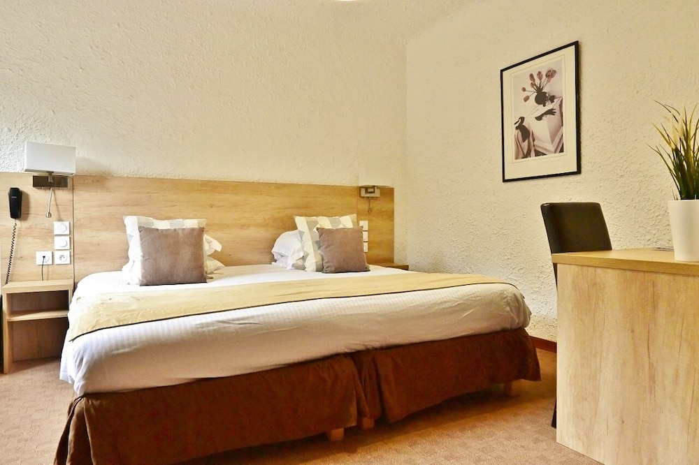 Classic Double Room - Photo 1