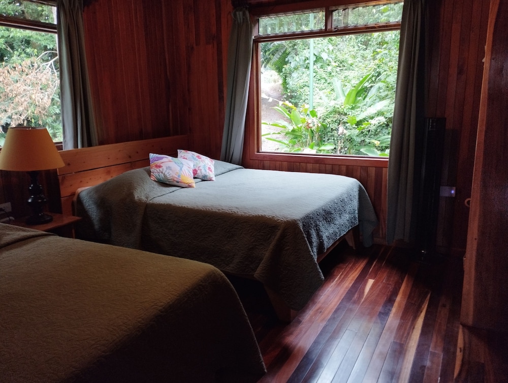Family Suite, 1 Bedroom, Balcony, Mountain View