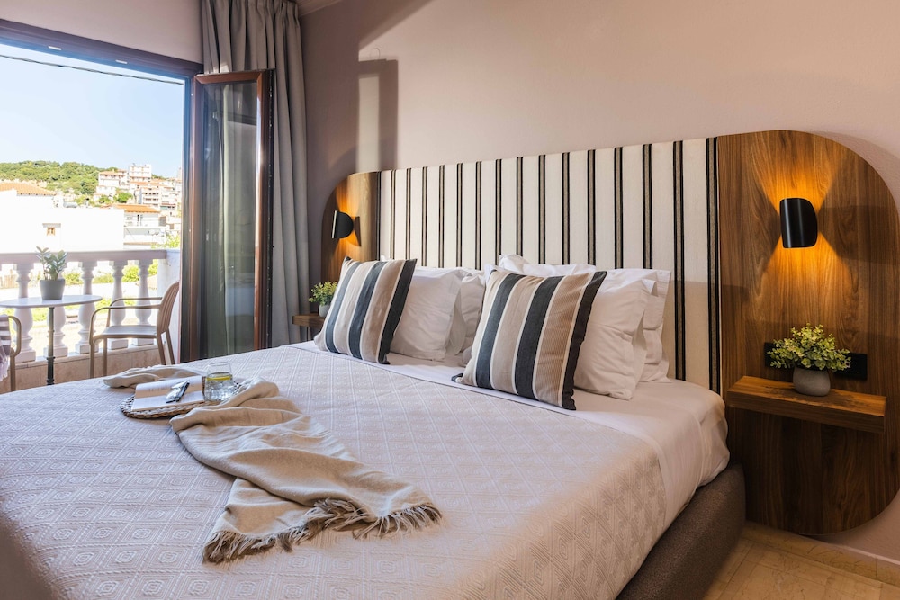 Comfort Double or Twin Room