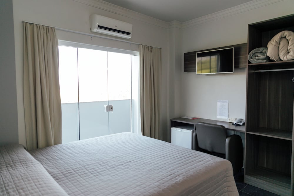 Comfort Room photo 2