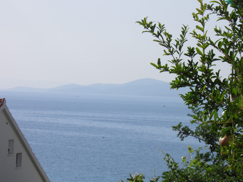 Apartment, 2 Bedrooms, Sea View (P.1)