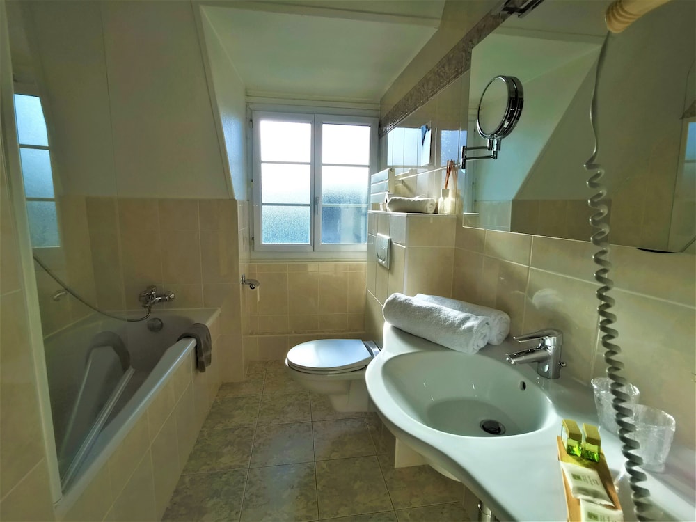 Superior Double Room - Photo 8
