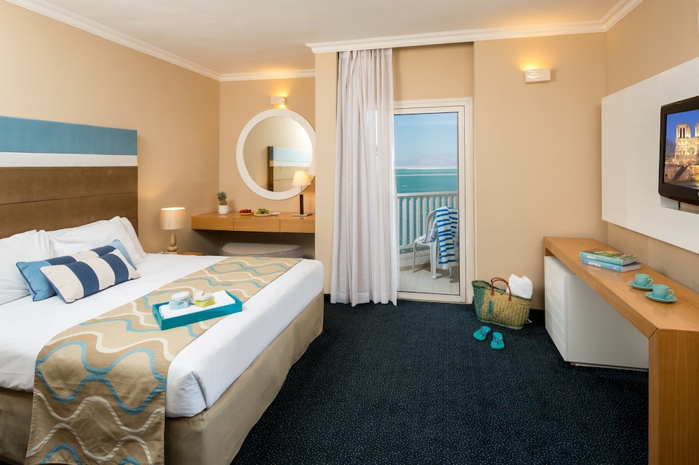 Deluxe Family Sea View