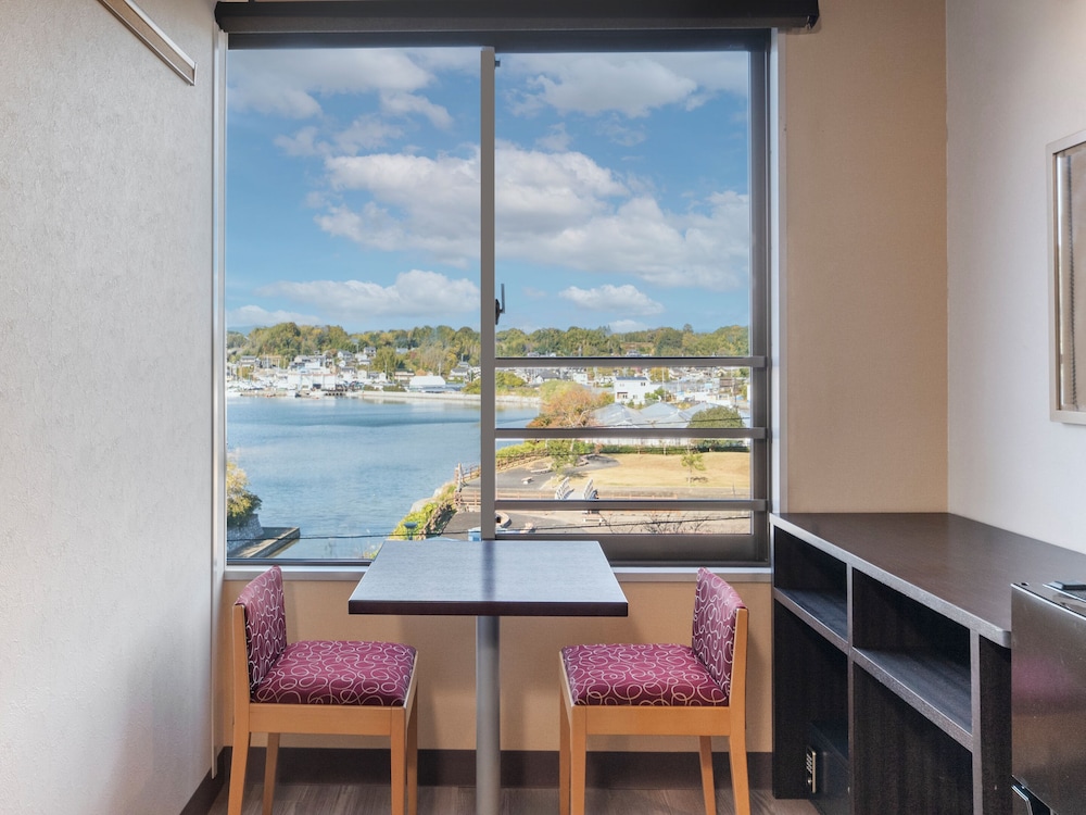 Lake View Standard Double Room, Non Smoking photo 3