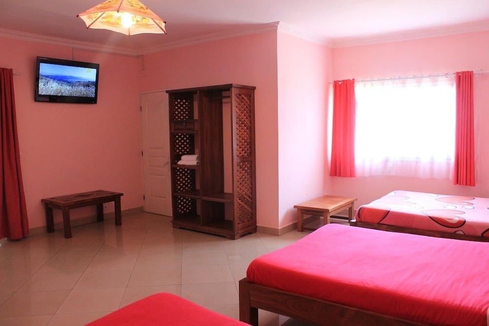 Basic Twin Room photo 1
