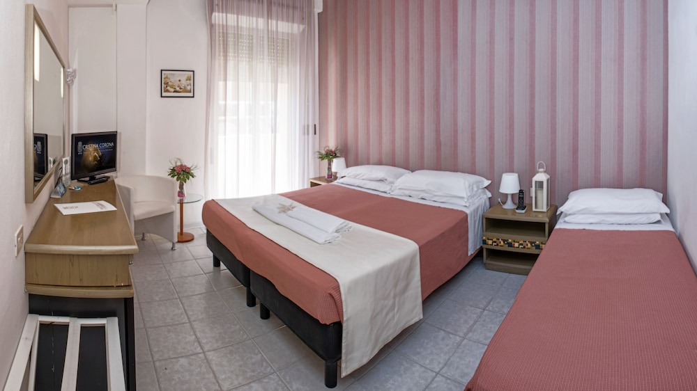 Comfort Triple Room