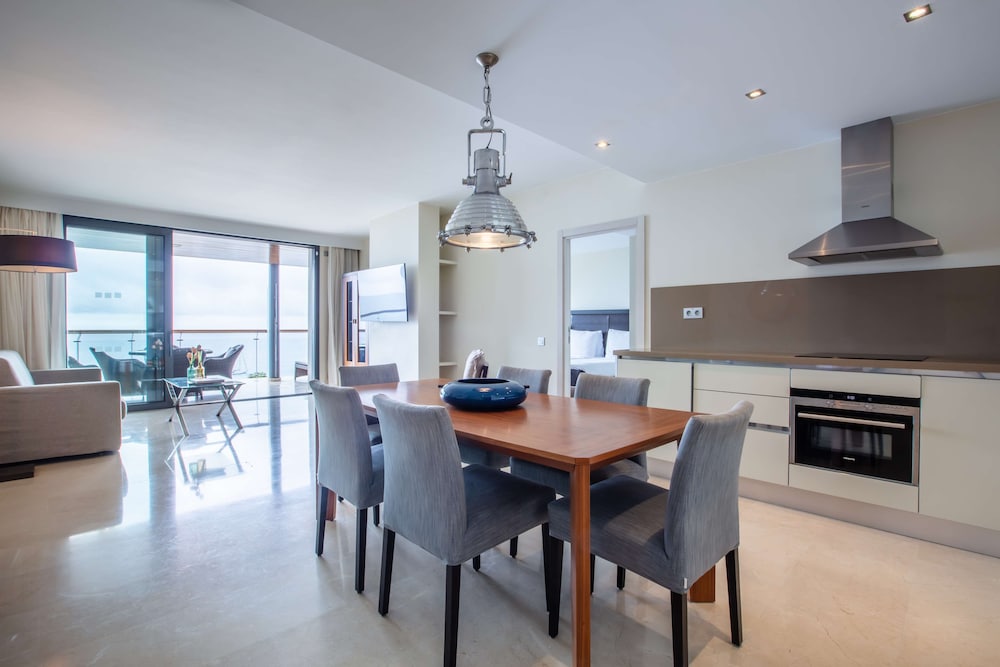 Suite, 2 Bedrooms thumbnail 6