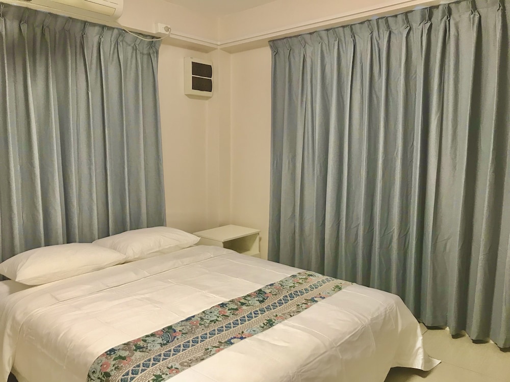 Deluxe Apartment photo 2