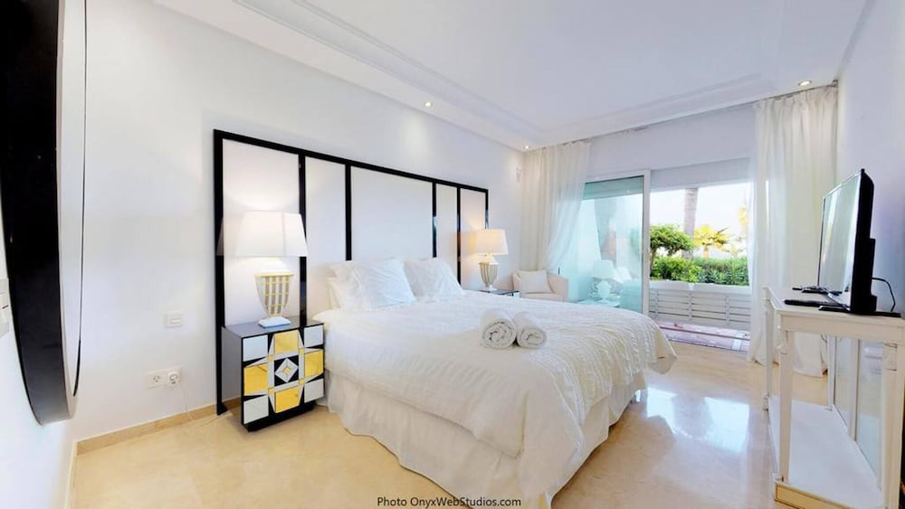 Apartment, 3 Bedrooms, Accessible, Smoking - Garden View