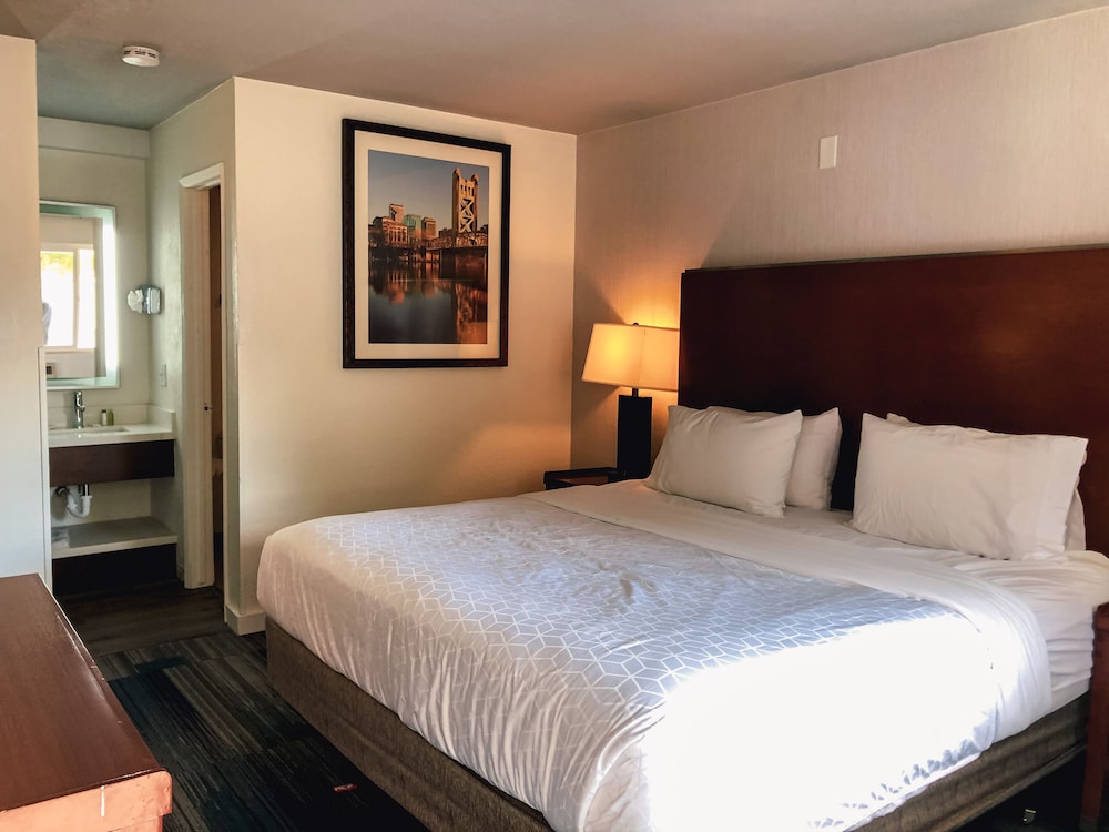 Room, 1 Queen Bed, Non Smoking photo 3