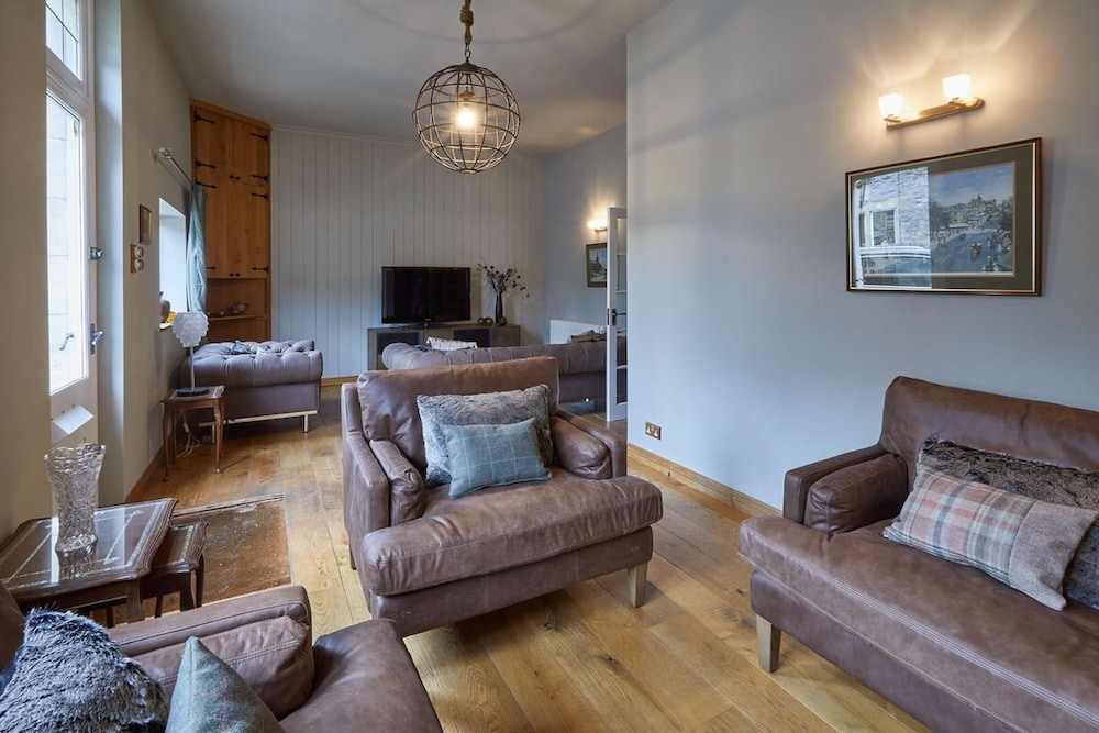 House photo 2