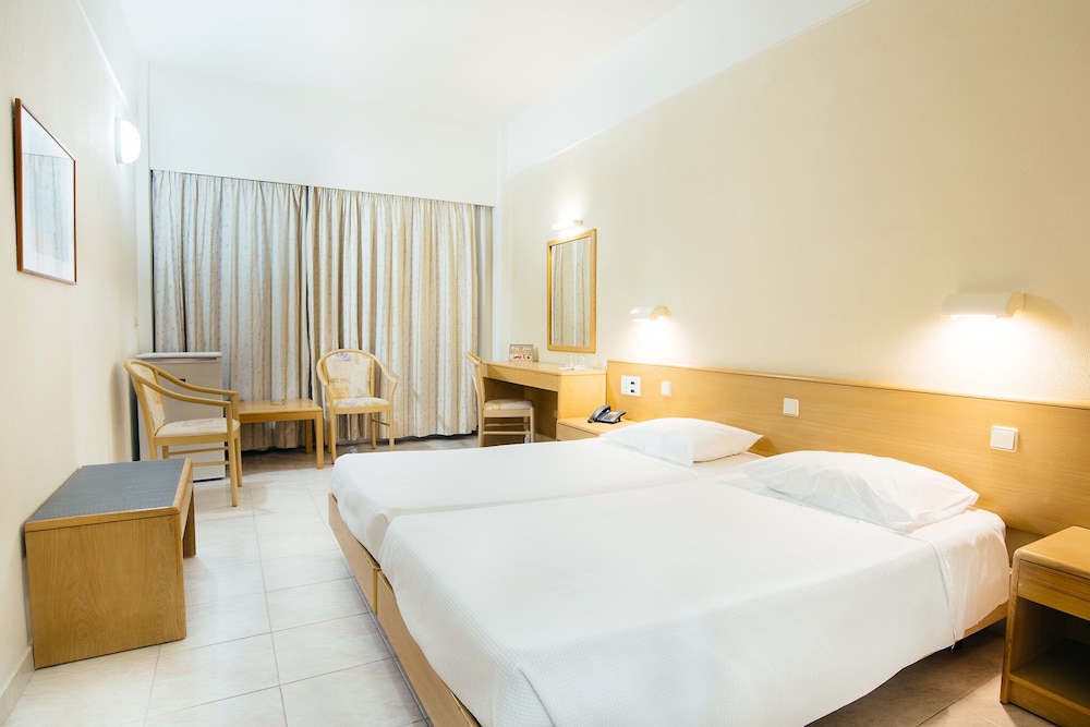 Double Room, Partial Sea View