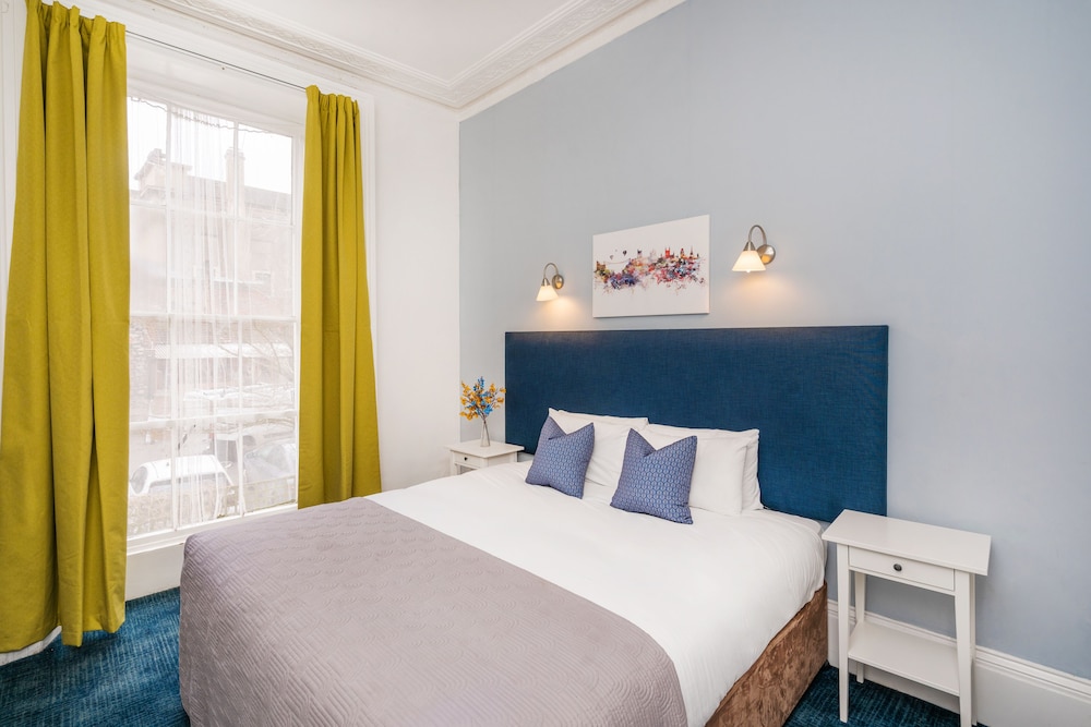 King or Twin Room - Photo 1
