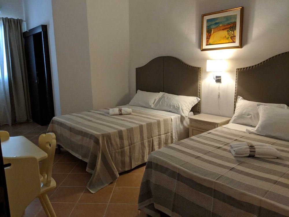 Quadruple Room photo 1