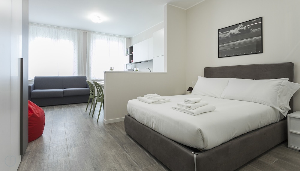 Apartment (1 Bedroom)