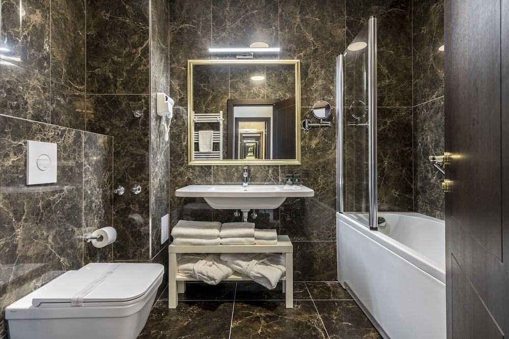 Superior Double or Twin Room, Balcony