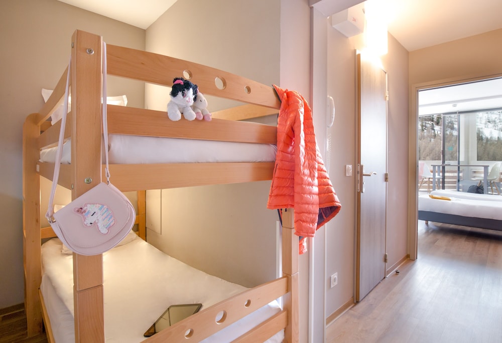 Family Apartment, 1 Bedroom, Balcony photo 1