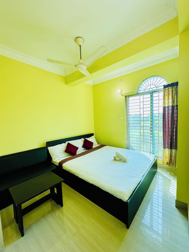 Signature Twin Room photo 3