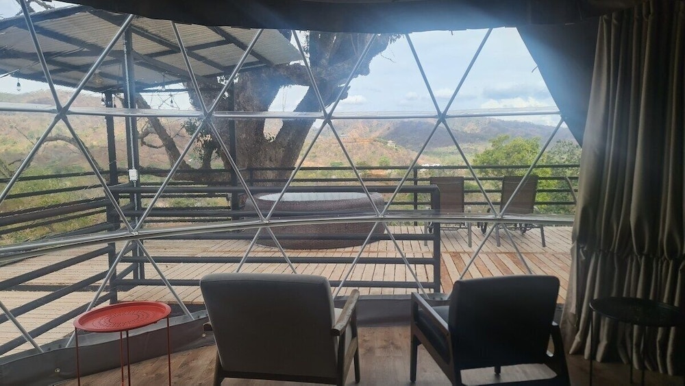 Bungalow photo 3