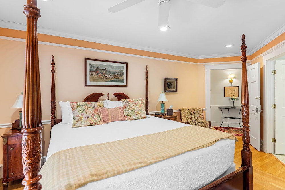 Room - Photo 3