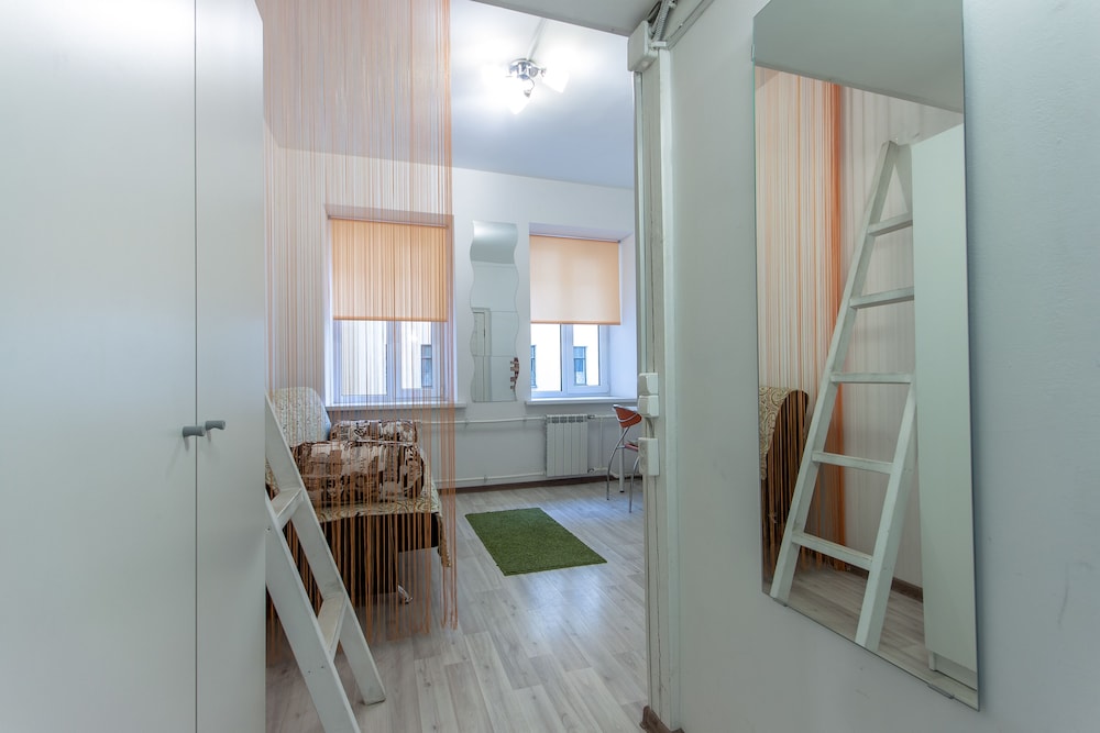 Orange studio