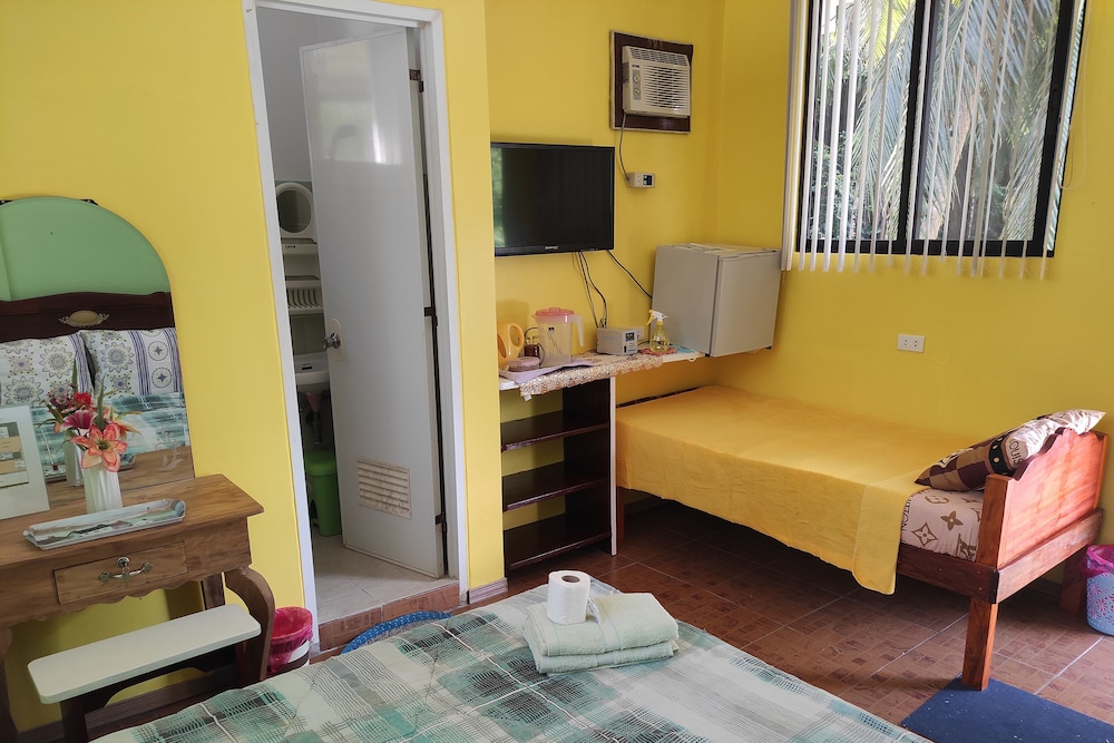 Deluxe Triple Room photo 1