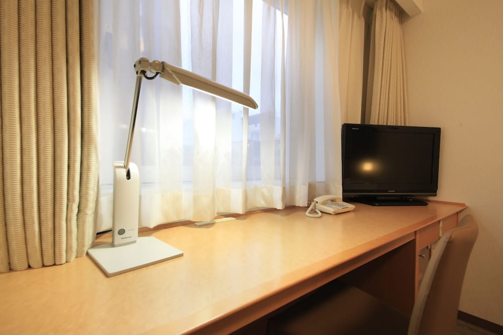 Single Room, Non Smoking (1 Bed) photo 2