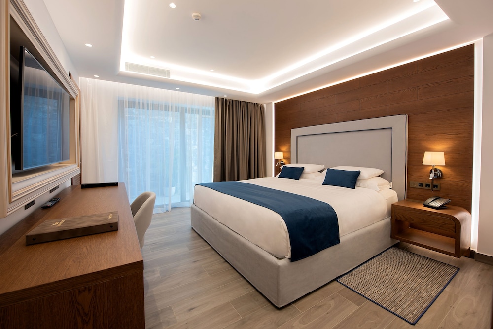 Princess Luxury 2 Bedroom Villa Sea View with Private Pool