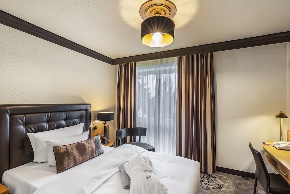Classic Double or Twin Room photo 3