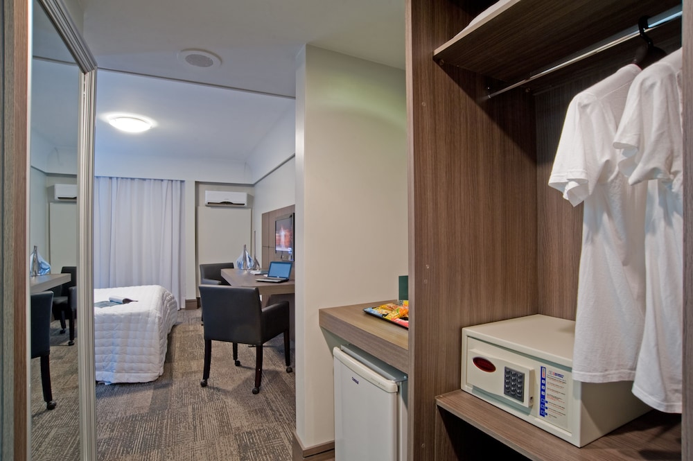 Deluxe Double Room - Photo 4