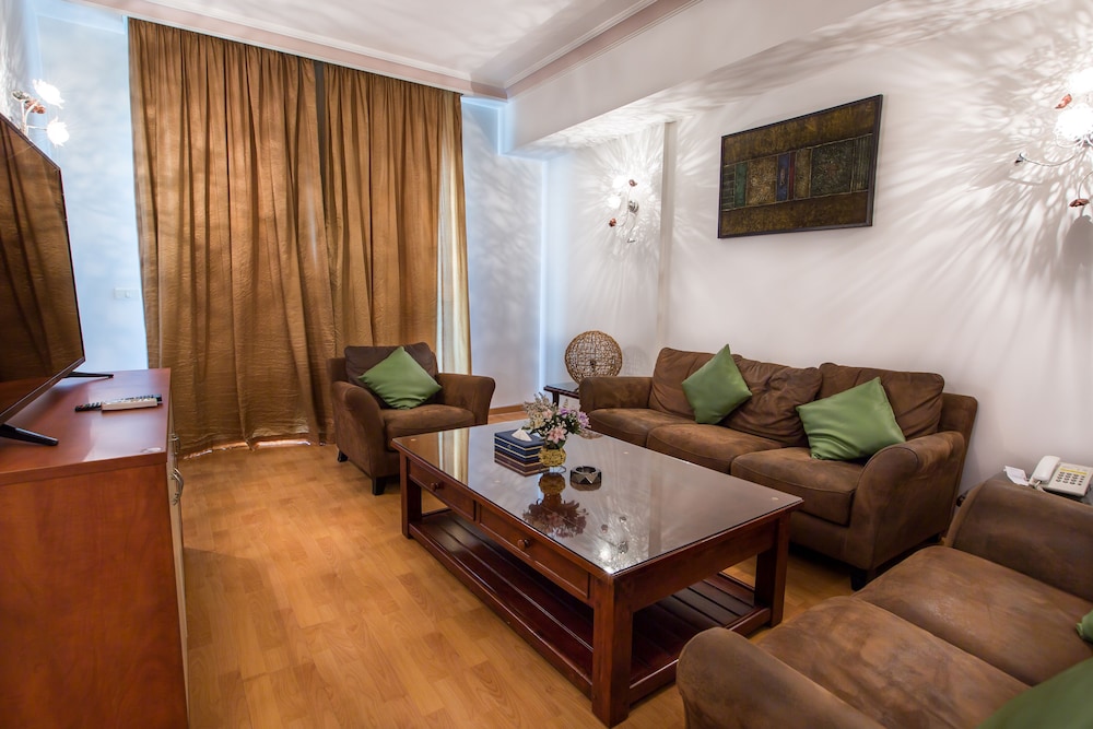 Suite (Ambassador) - Photo 4