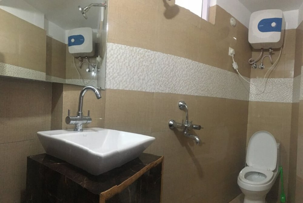 Deluxe Quadruple Room - Photo 2