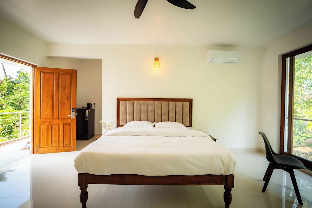 Superior Room, Balcony, Garden View photo 2