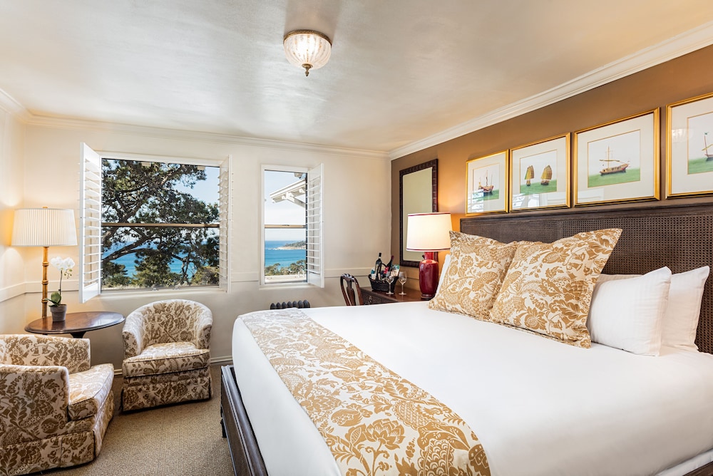 Superior Room, 1 King Bed, Ocean View photo 1