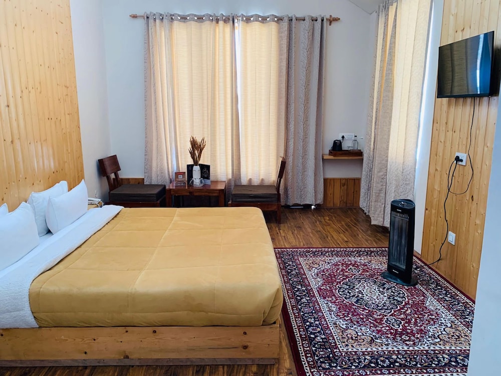 Basic Single Room, Mountain View