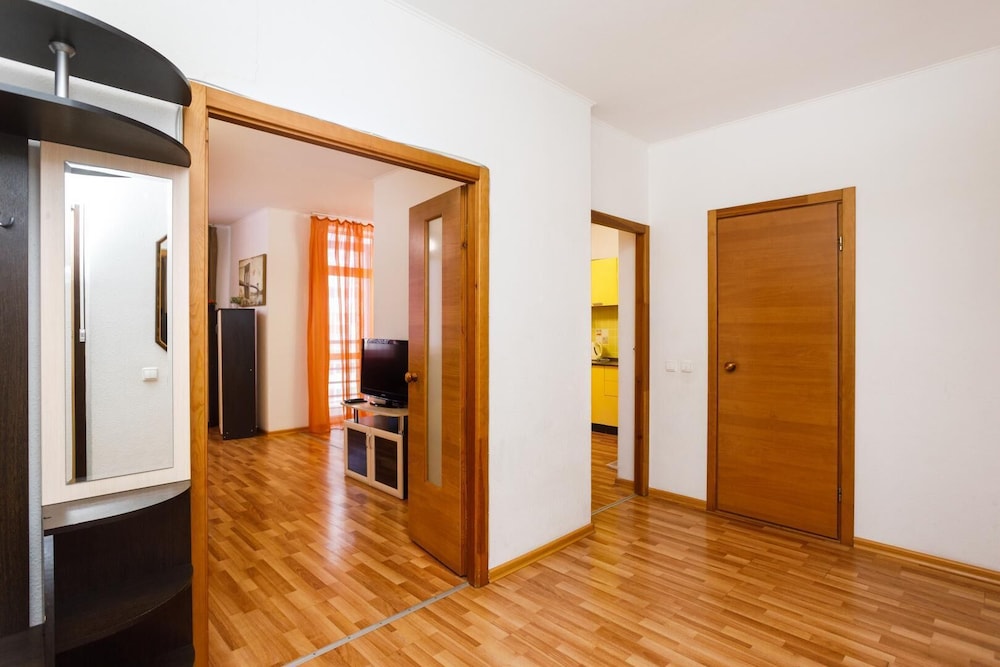 Apartment on Sheynkmana, 90-60 photo 2