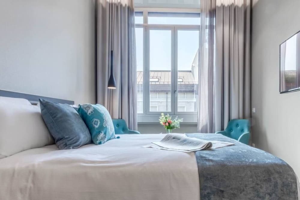 Apartment, City View