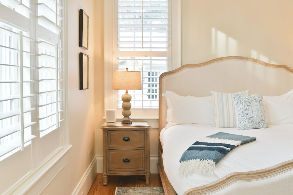 Signature 3 Bedroom Residence 1008