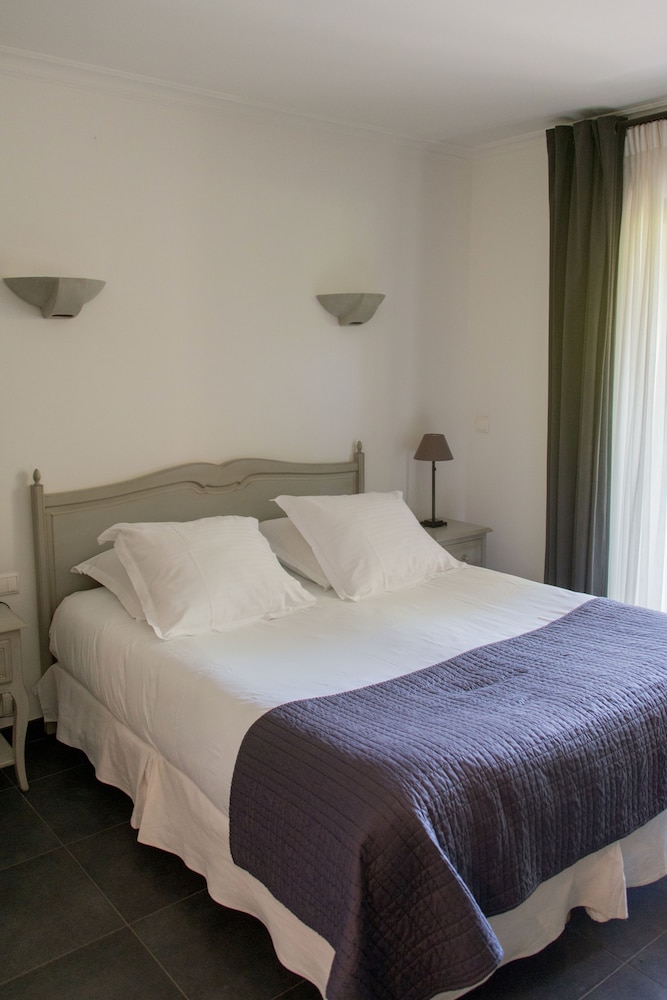 Standard Double Room, Accessible photo 3