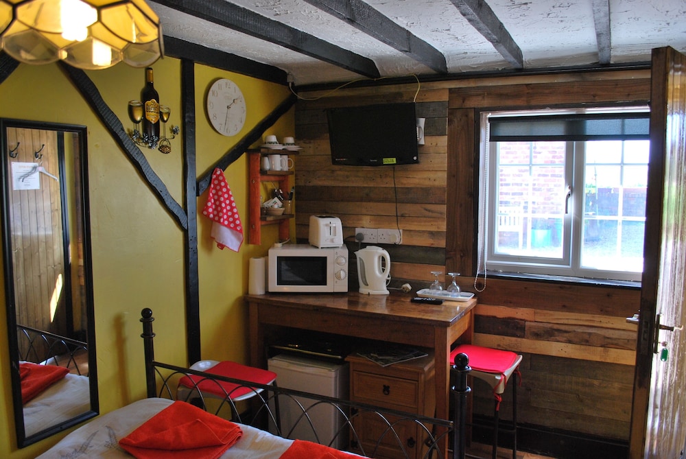 Cottage (The Byre & The Paddock) photo 3