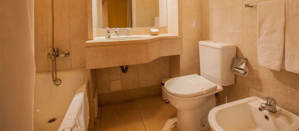 Triple Room - Photo 8