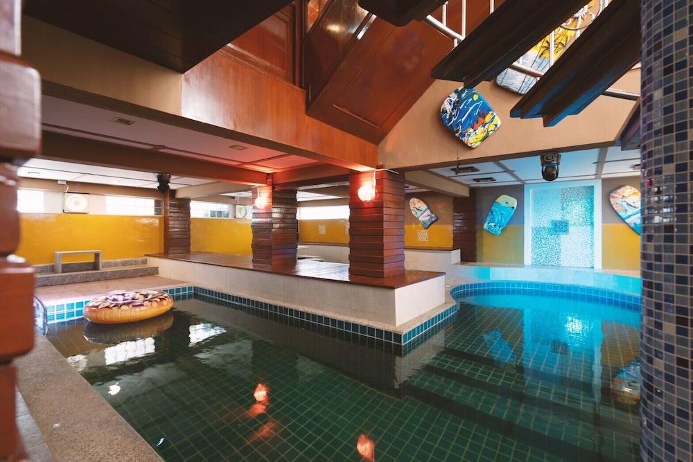 Deluxe Villa photo 2