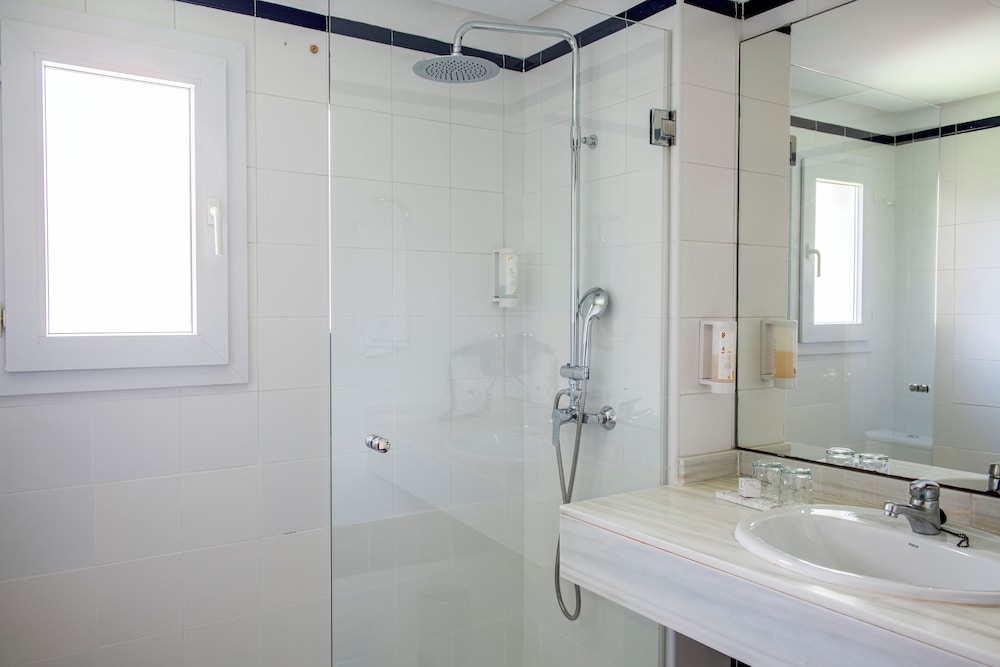 Double Room, Sea View, Oceanfront (Balcony)