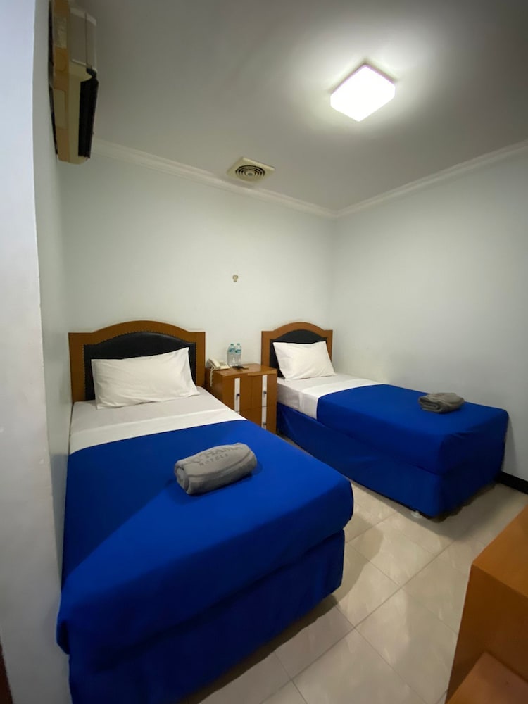 Standard Double or Twin Room - Photo 4