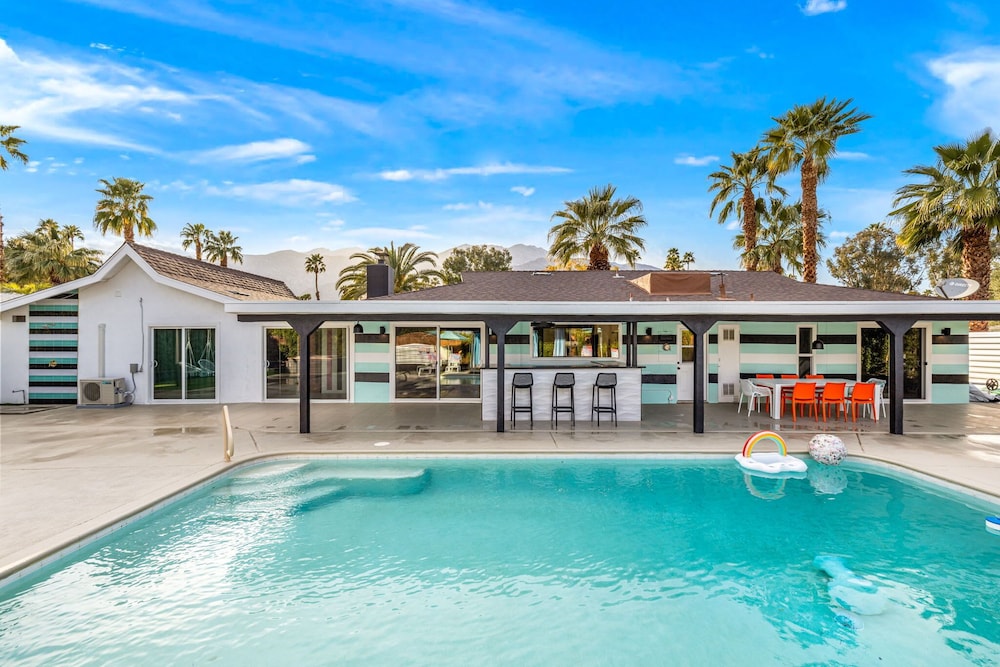 The Ritz - Luxury Home With Pool Speakeasy Bar, Billede 50