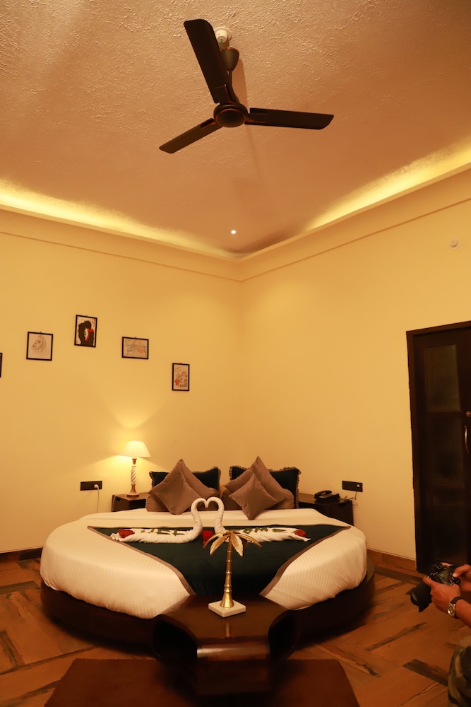 Honeymoon Double Room photo 3