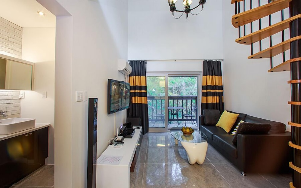 Double Room, Courtyard View, Mezzanine photo 1