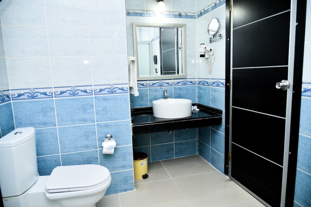 Standard Triple Room photo 2