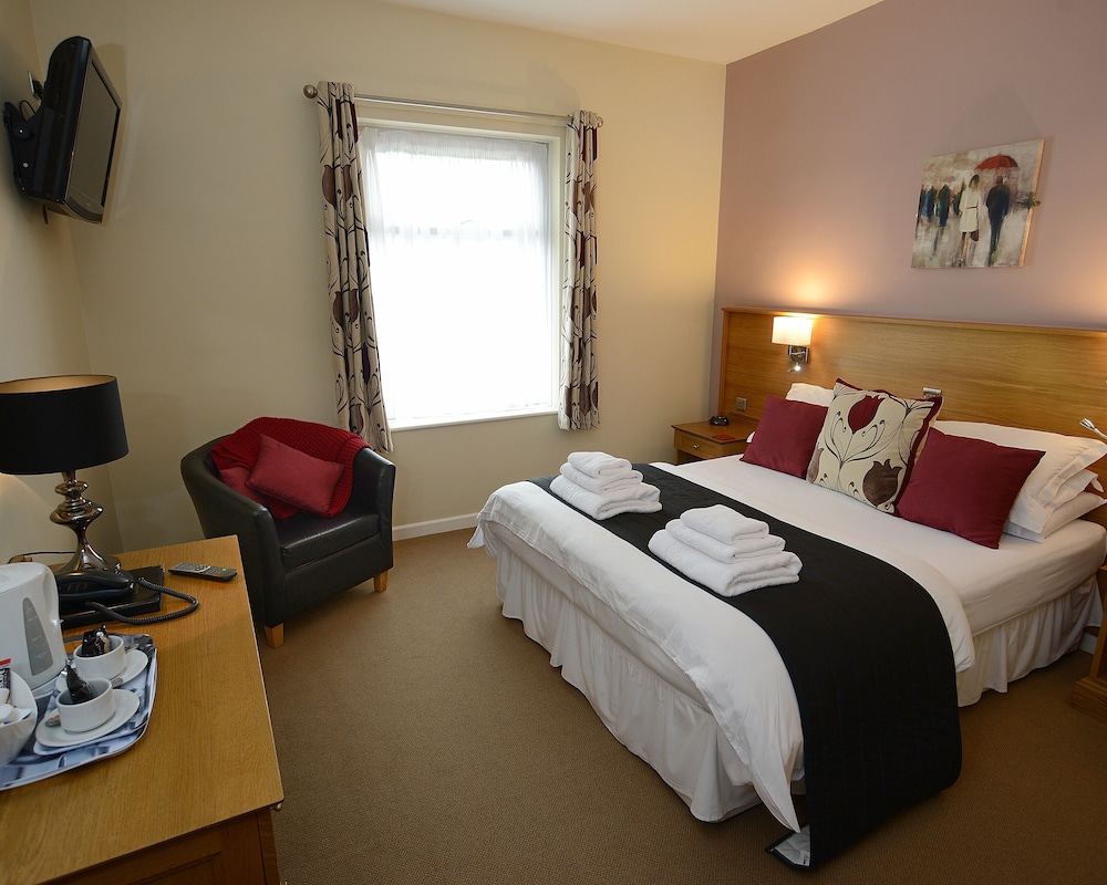 Double Room, Ensuite - Photo 2